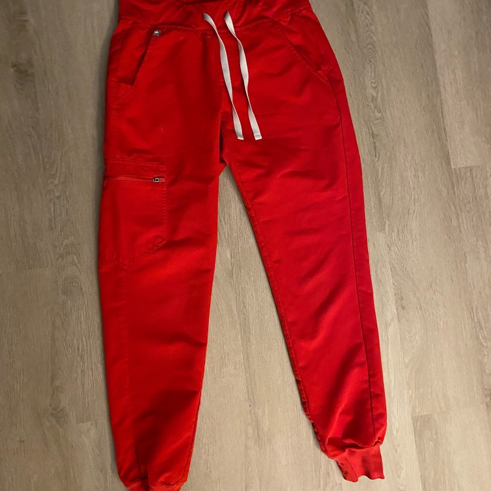 Red xs Figs Zamora